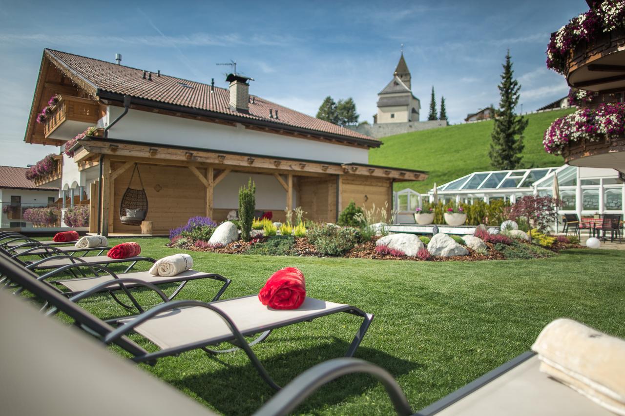 Hotel Schoenblick Maranza Exterior foto